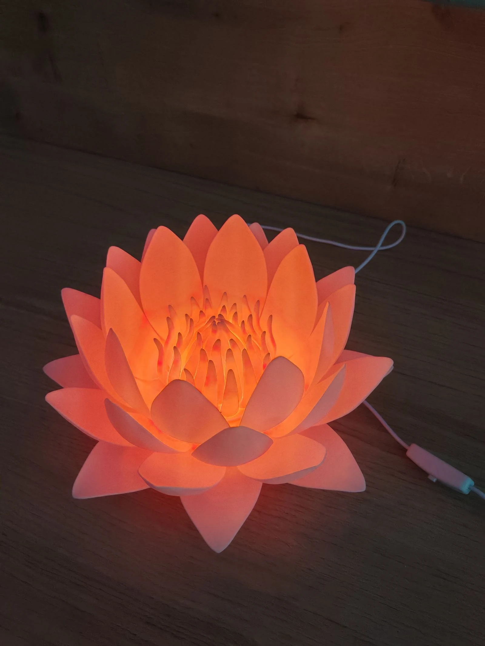 Lampe fleur de lotus LED RGB – photo 2